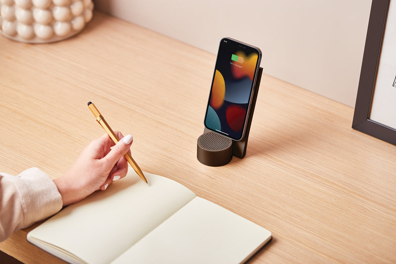 City Energy Wireless Charging Stand